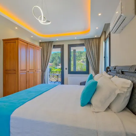 Infinity Olive Willa