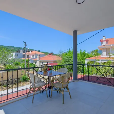 Infinity Olive Vilă *