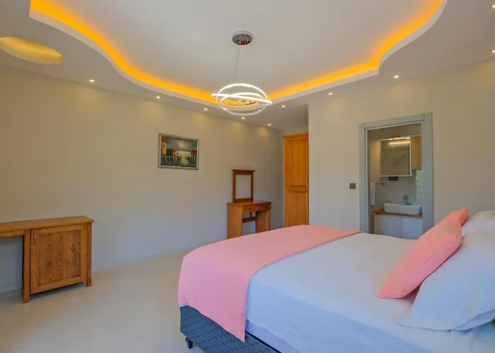 Villa Infinity Olive